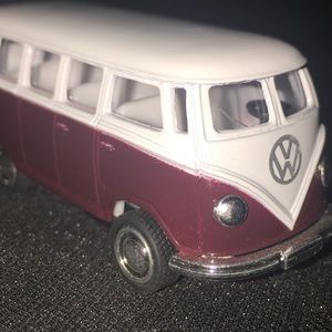 Meet your Posher, Dawn